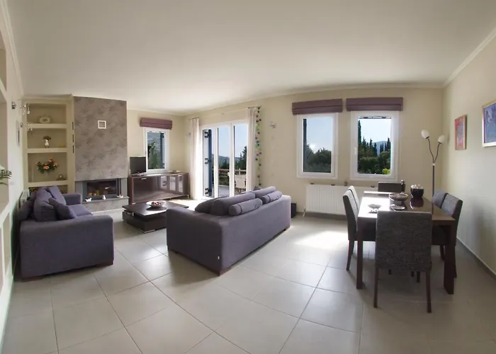 ヴィラ Anatoli Agia Efimia